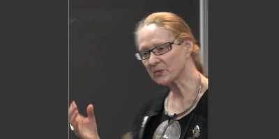 Evelin Lindner talking